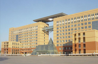 萨省应用科技学院logo图片