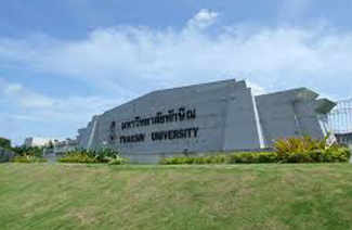 萨卡辛大学logo图片
